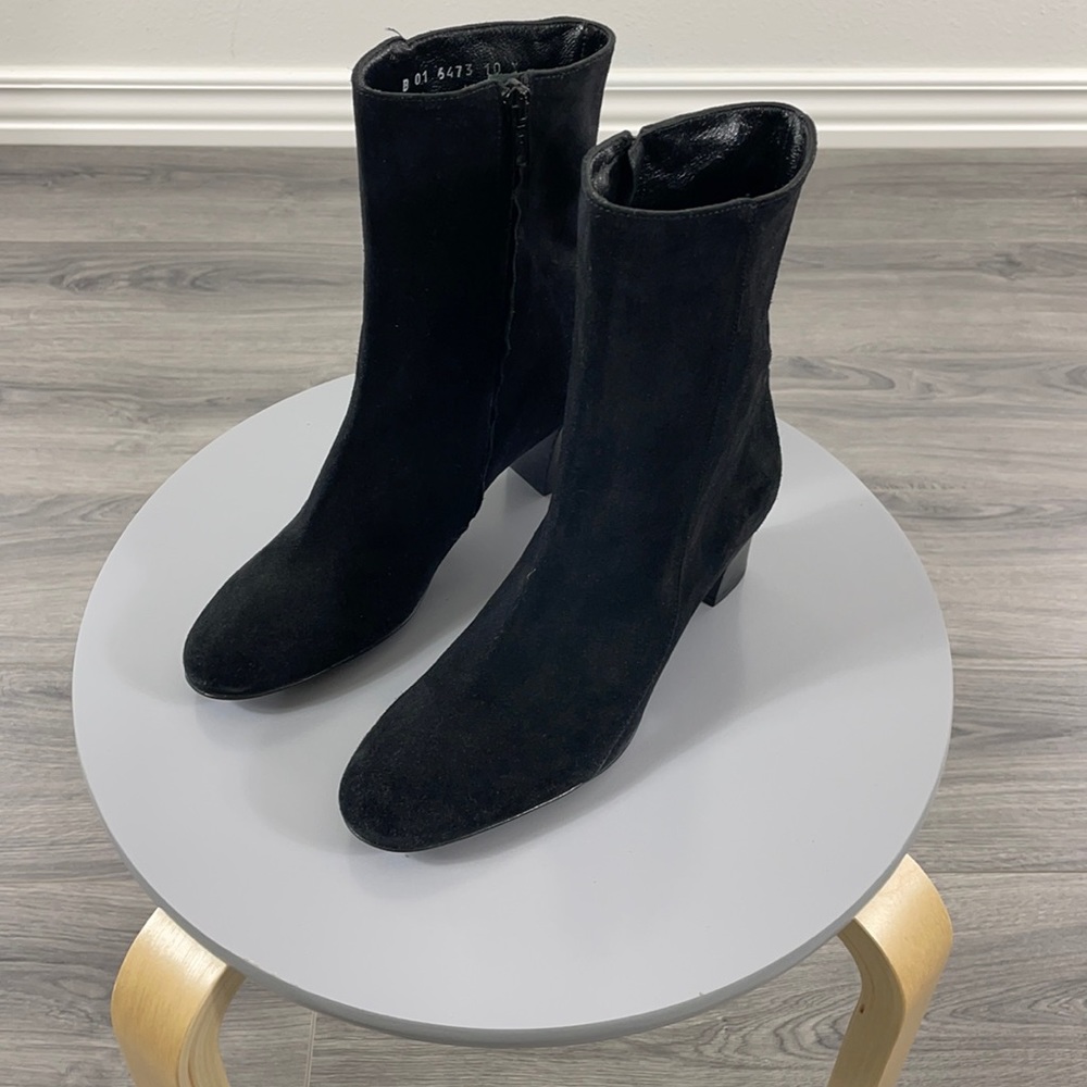 New Robert Clergerie Suede Heeled Boots - Size 6